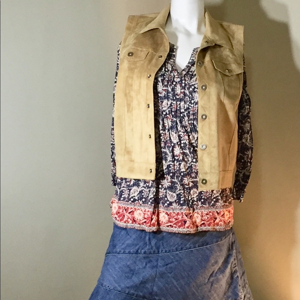 Ralph vest size small